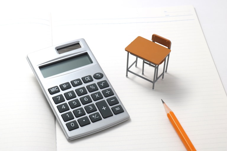 私立医学部は学費を理由に諦めていませんか?